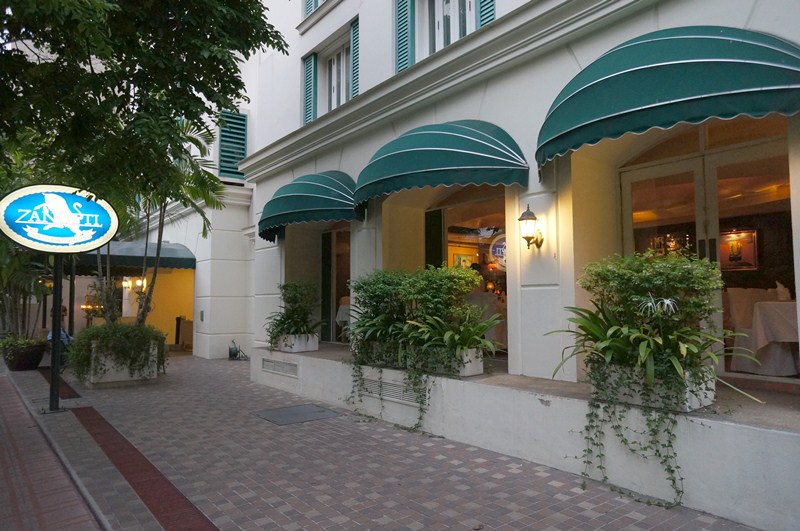 รหัสทรัพย์ 96887 ให้เช่าคอนโด Focus on Saladaeng (โฟคัส ออน ศาลาแดง) 1 ห้องนอน 1 ห้องน้ำ ขนาด 35 ตรม