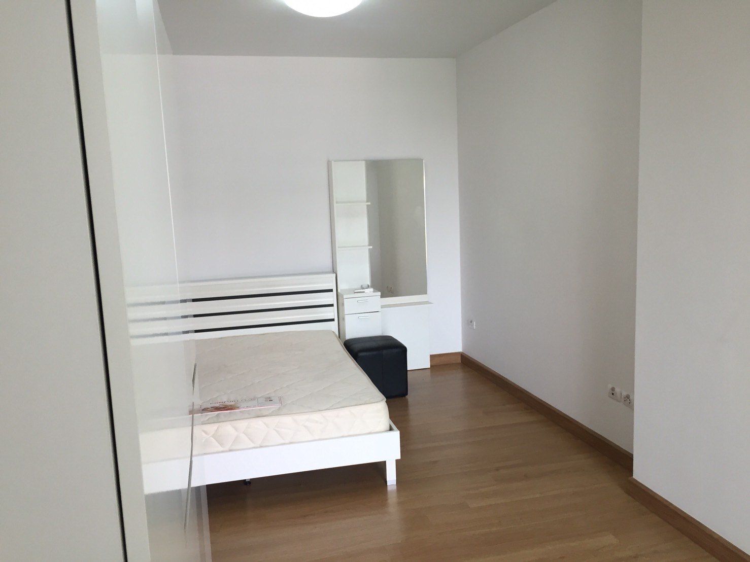 Supalai Park Asoke-Ratchada ขาย/ เช่า คอนโด 1 ห้องนอน พื้นที่ 50 ตร.ม ชั้น 11 เฟอร์นิเจอร์ครบ