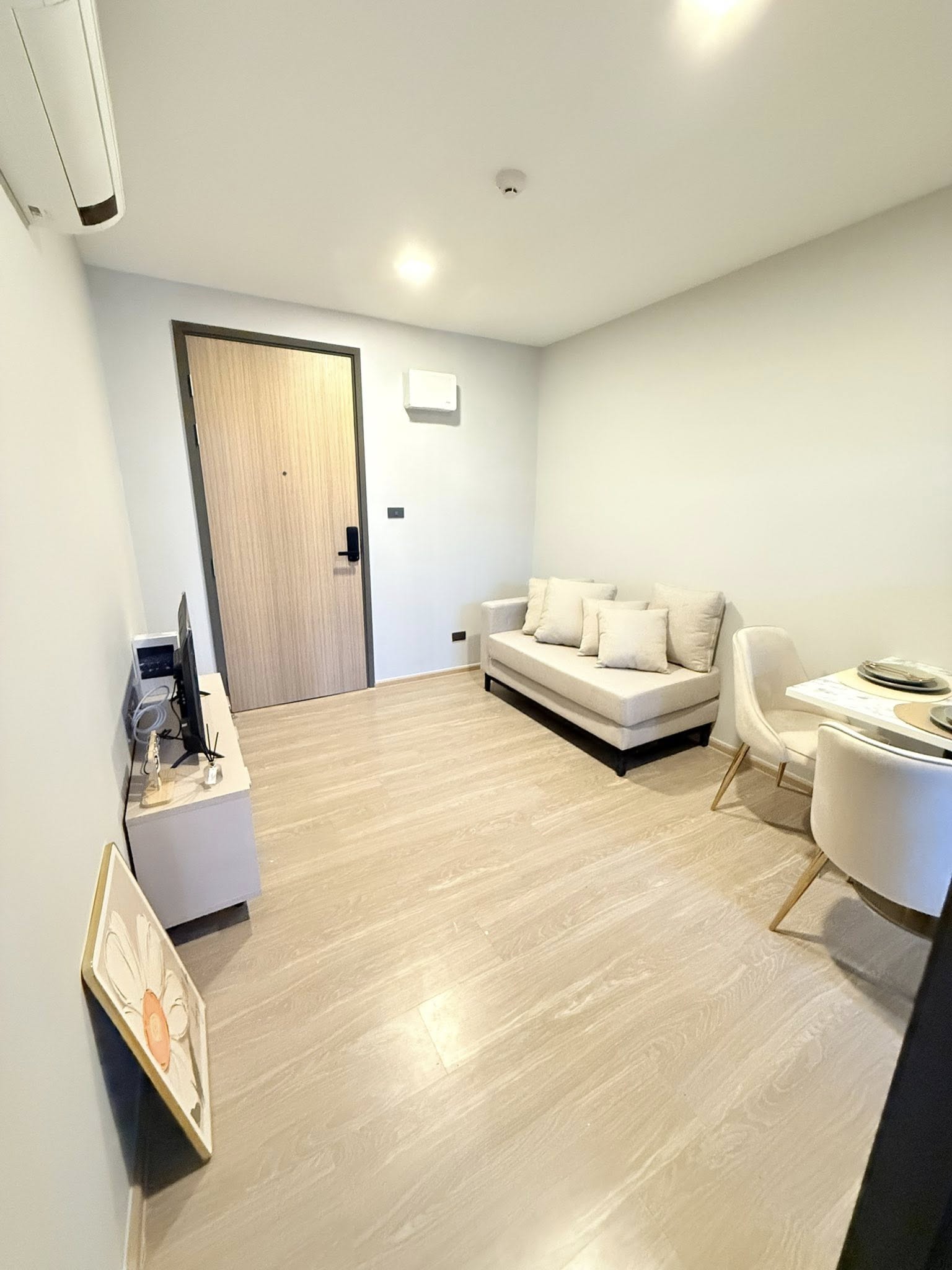 🏙️ ขาย / ให้เช่าคอนโด เดอะ โมเมนท์ รัชดา 19 / For Sale & Rent The Moment Ratchada 19