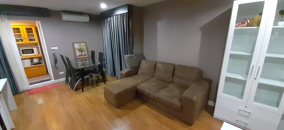 ให้เช่าคอนโด Regent Home 22 Sukhumvit 85 (รีเจ้นท์ โฮม 22 สุขุมวิท 85 ) ใกล้ BTS อ่อนนุช เพียง 0.8 กม. 2 ห้องนอน 2 ห้องน้ำ