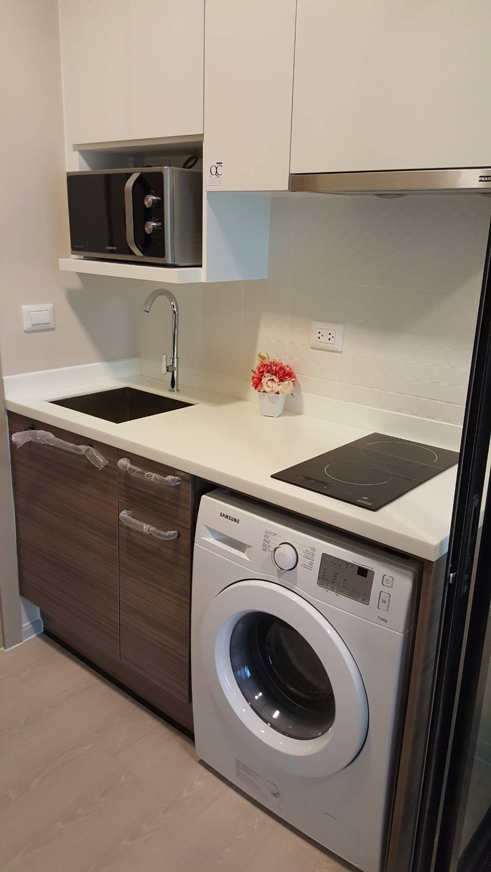 ให้เช่าคอน Condolette Midst Rama 9 (คอนโดเลต มิสท์ พระราม 9) 1 ห้องนอน 1 ห้องน้ำ ชั้น10 วิวสระ ทิศเหนือ ขนาด 35 ตร.ม.