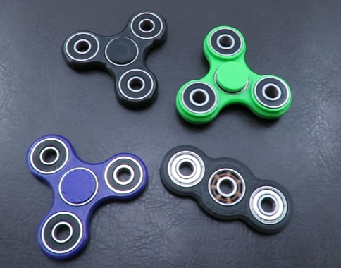fidget spinner ลูกข่างนิ้ว