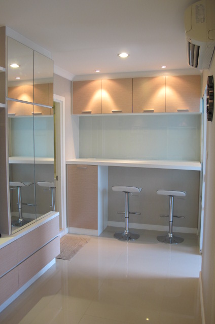 ให้เช่า Lumpini Place Rama 9 - Ratchada ลุมพินี เพลส พระราม 9 แบบ 1 ห้องนอน 1 ห้องน้ำ 1 ห้องครัว ค่าเช่า 18,000 บาท/เดือน