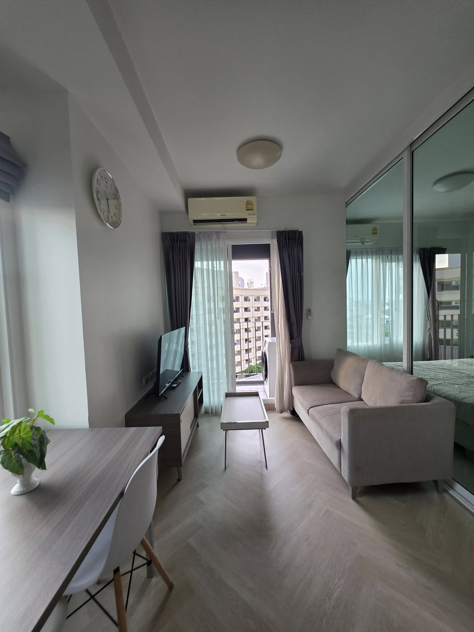 🏢 ให้เช่าคอนโด Chapter One Eco Ratchada / ชาเตอร์ วัน อีโค รัชดา ห้วยขวาง – ห้องมุม 1 ห้องนอน ตึก C ชั้น 5