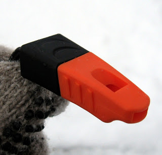 มีดเดินป่า/ยังชีพ Gerber Bear Grylls Ultimate Pro ใหม่ แท้ มีนกหวีดและที่จุดไฟ ของแท้ ของใหม่