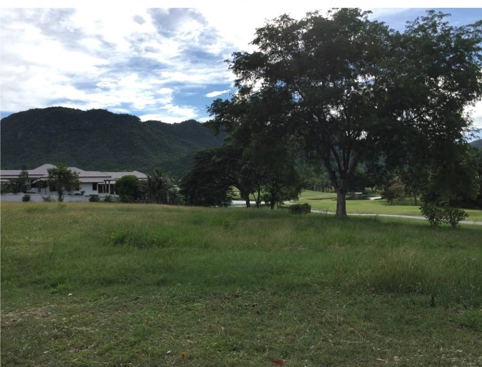 ขายที่ดินสวยติดคลับเฮ้าส์ในโครงการ ปาล์ม ฮิลล์ กอล์ฟ รีสอร์ท หัวหิน ที่ดินระดับพรีเมี่ยมที่ตั้งอยู่ใน ปาล์ม ฮิลส์ กอล์ฟ รีสอร์ท ในราคาที่สุดพิเศษ