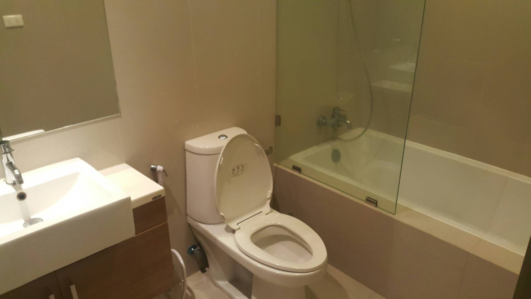 รหัสทรัพย์ 14747 ให้เช่าคอนโด NOBLE REVEAL Ekamai (โนเบิล รีวิล) ห้อง 1 ห้องนอน 1 ห้องน้ำ พ้นที่ 47 ตรม.