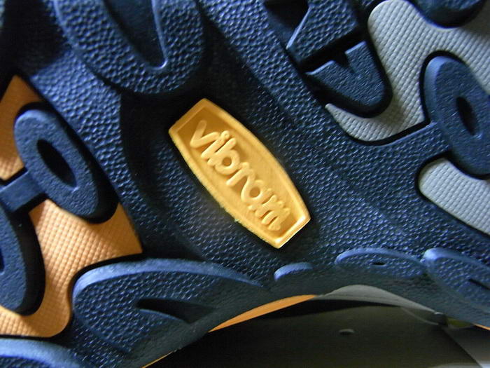 รองเท้าเดินป่า outdoor.. Merrell Made in Vietnam ใหม่ แท้ Size40-44eur