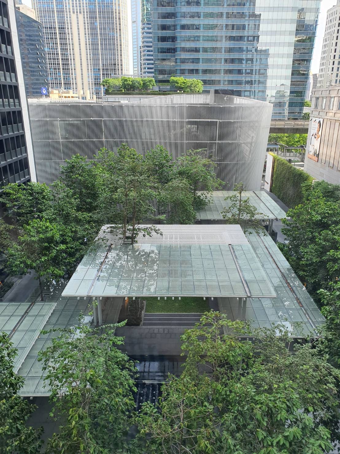 ขายคอนโด Noble Ploenchit (โนเบิล เพลินจิต) 1 ห้องนอน 1 ห้องน้ำ ขนาด 49.81 sq.m.