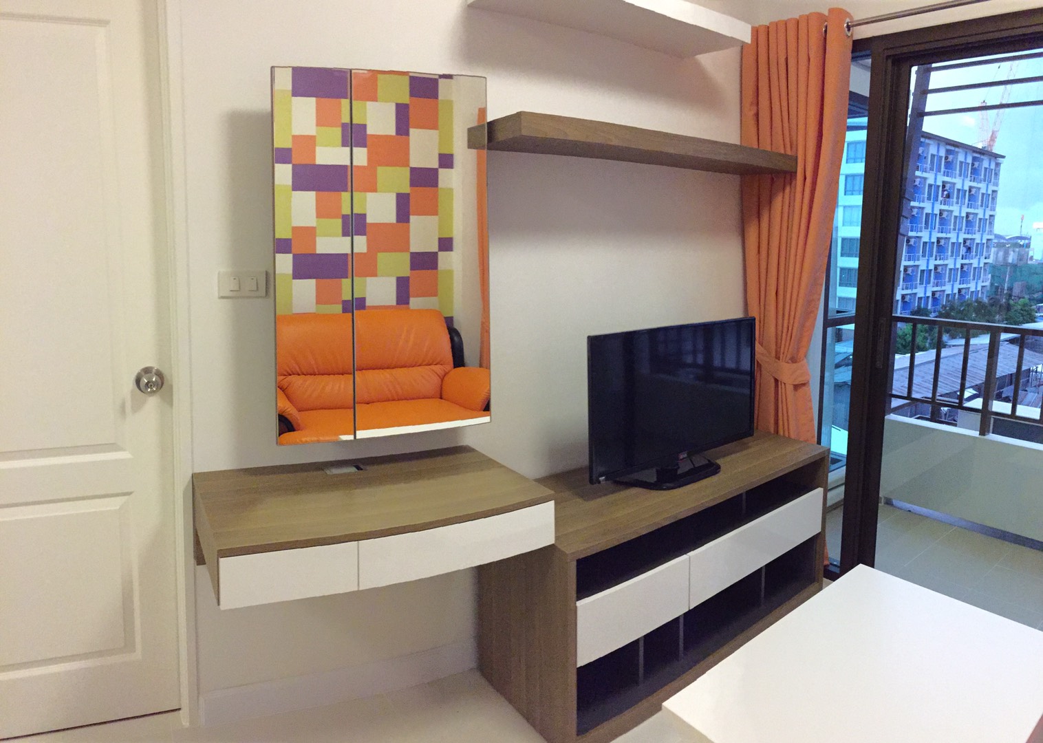 ให้เช่าคอนโด คอนโด ซัมเมอร์ การ์เดนท์ แจ้งวัฒนะ 19 Summer Garden 19ห้องนอน 1 ห้องน้ำ ห้องมุม พื้นที่ 34 ตร.ม