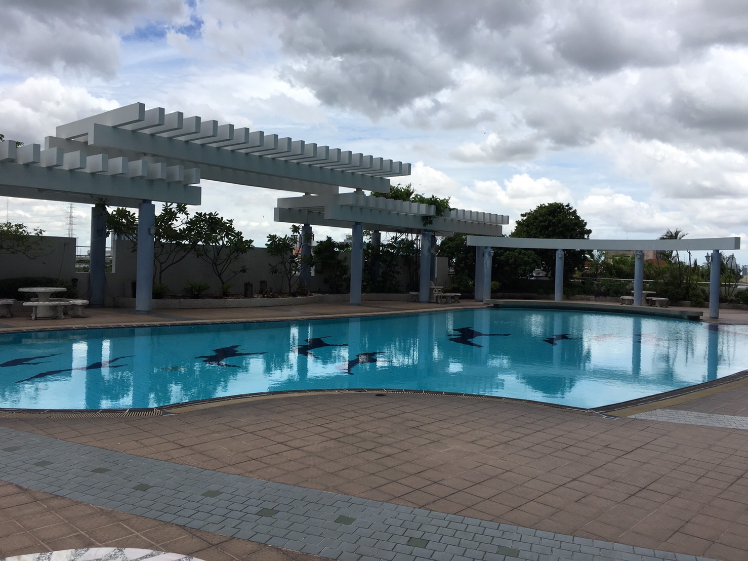 ขาย / ให้เช่าคอนโด Royal Nine Residence (รอยัล ไนน์ เรสซิเดนท์ ซอย พระรามเก้า 17 ) 1 ห้องนอน 1 ห้องน้ำ ชั้น 21 วิวหันหน้าไปทาง central พระรามเก้า