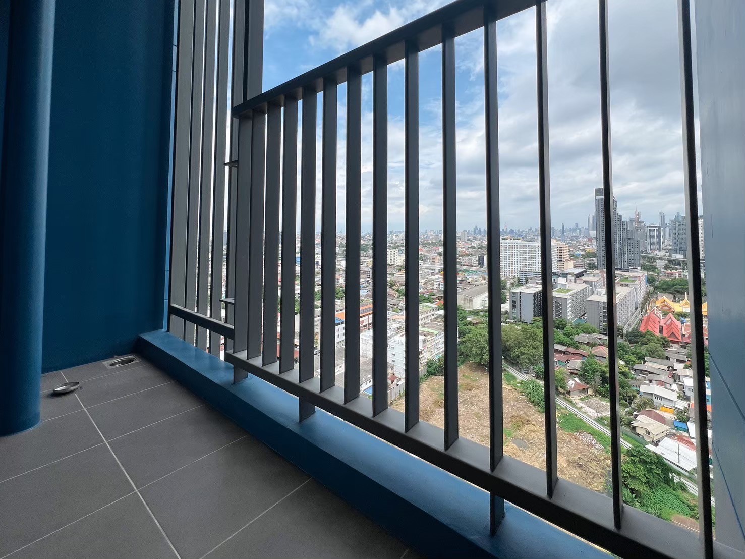 ให้เช่าคอนโด เมโทร สกาย สาทร–วุฒากาศ / For Rent Metro Sky Sathorn – Wutthakat