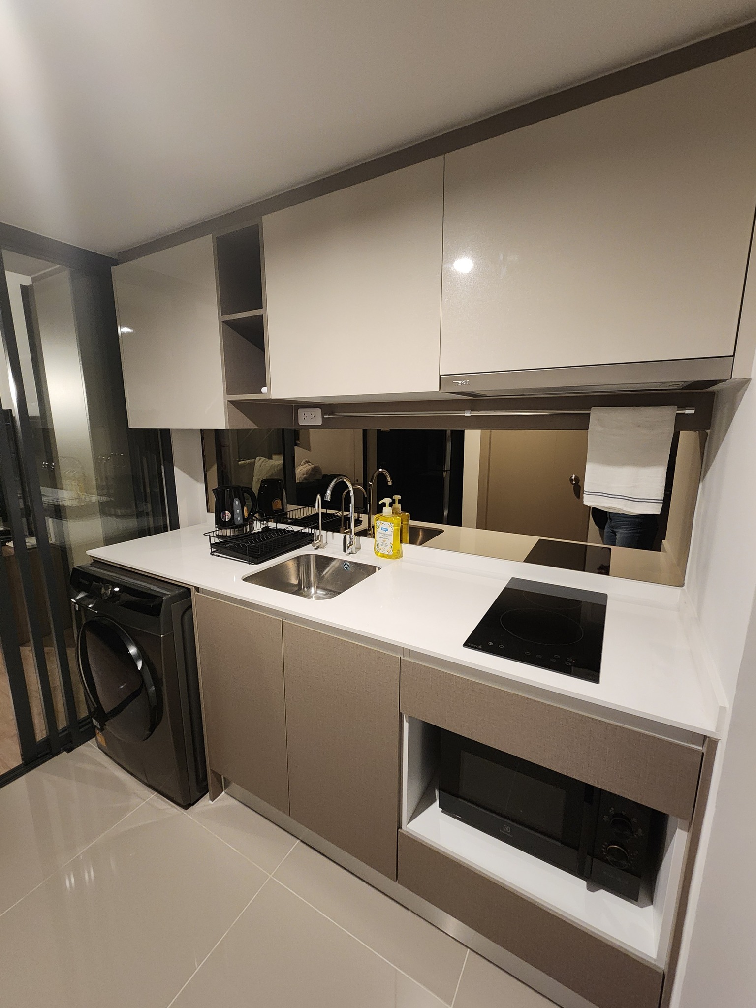 🔥 ว่างพร้อมเข้าอยู่! ให้เช่าด่วน! IDEO Rama 9-Asoke (ไอดีโอ พระราม 9-อโศก) ยูนิต Loft วิวสวย เฟอร์ครบ! 🔥