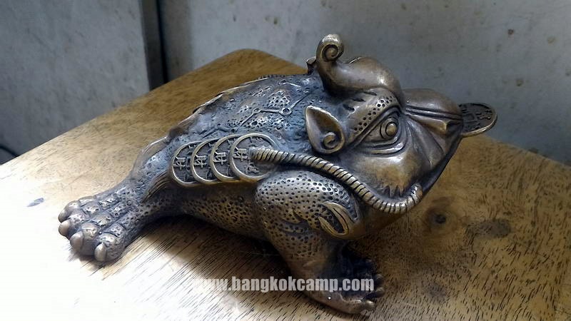 คางคกสามขาคาบเหรียญ (กิมเซียมซู) คางคก3ขาทองเหลือง