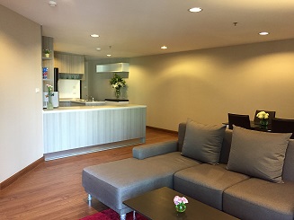 คอนโดBelle Grand Rama 9 ให้เช่า 45,000 / เดือน คอนโด 2 Beds 2 Bathrooms ตึกA พื้นที่ 97 SQM ชั้น17 วิว สระ