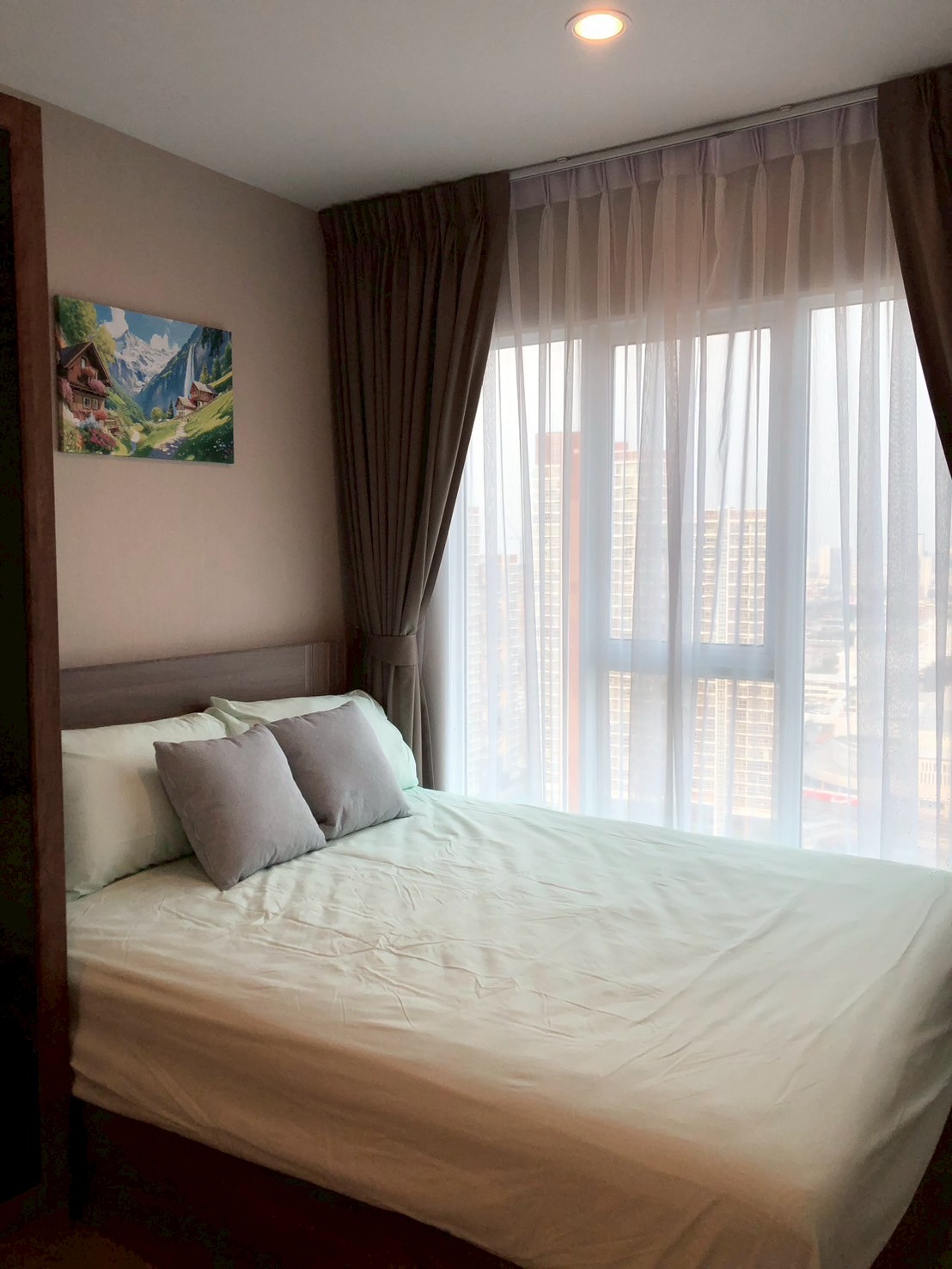 ให้เช่าคอนโดใหม่ ‘Regent home bangna (รีเจ้นท์ โฮม บางนา)’ ชั้นสูง วิวโล่ง (BTS บางนา) ห้องสวย พร้อมอยู่ 1 Bedroom (ขนาด 28 ตรม)