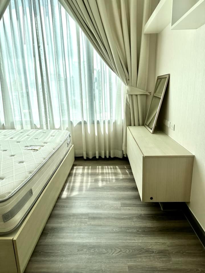 ให้เช่าคอนโด Q Asoke (คิว อโศก) 🚇 ติด MRT เพชรบุรี ทางออก 2