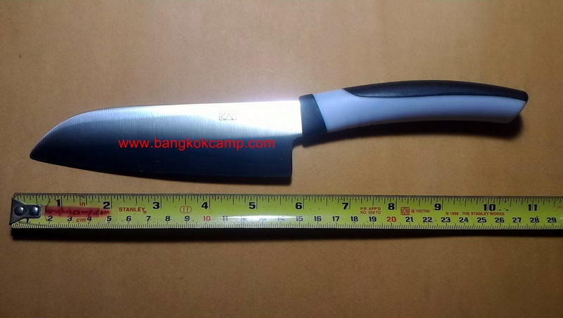 มีดญี่ปุ่น santoku knife small ใบมีด5.75นิ้ว ยาวรวม 11นิ้ว. ของใหม่ แท้