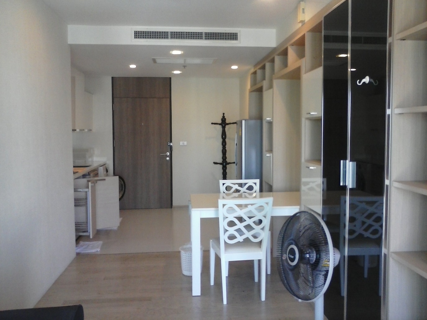 ให้เช่าคอนโด โนเบิล รีมิกซ์ ทองหล่อ (สุขุมวิท 36) Noble Remix Sukhumvit 36 ห้องสตูดิโอ