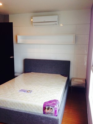 ให้เช่าคอนโดมิเนียม Diamond Sukhumvith condo 2 ห้องนอน ชั้น 28 ขนาด 50 ตร.ม.ราคา 32000 บาทต่อเดือน