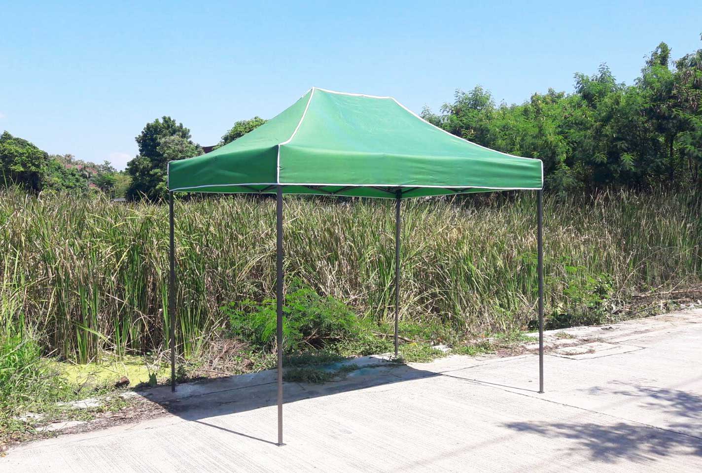เต็นท์พับได้ สีเขียว ขนาด 2m x 3m