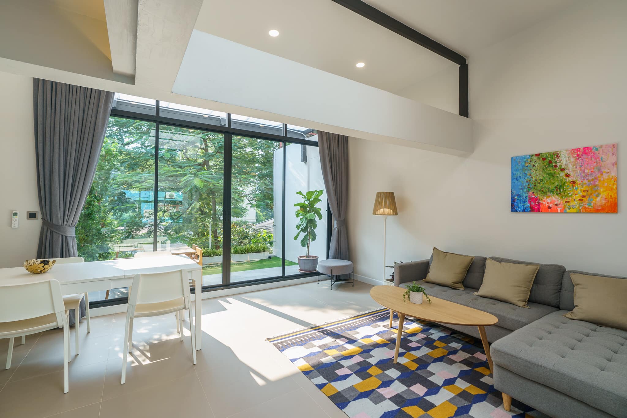 ให้เช่า Townhome สุขุมวิท 39 พื้นที่ 30 ตร.วา / 4 ชั้น 4 ห้องนอน 5 ห้องน้ำ