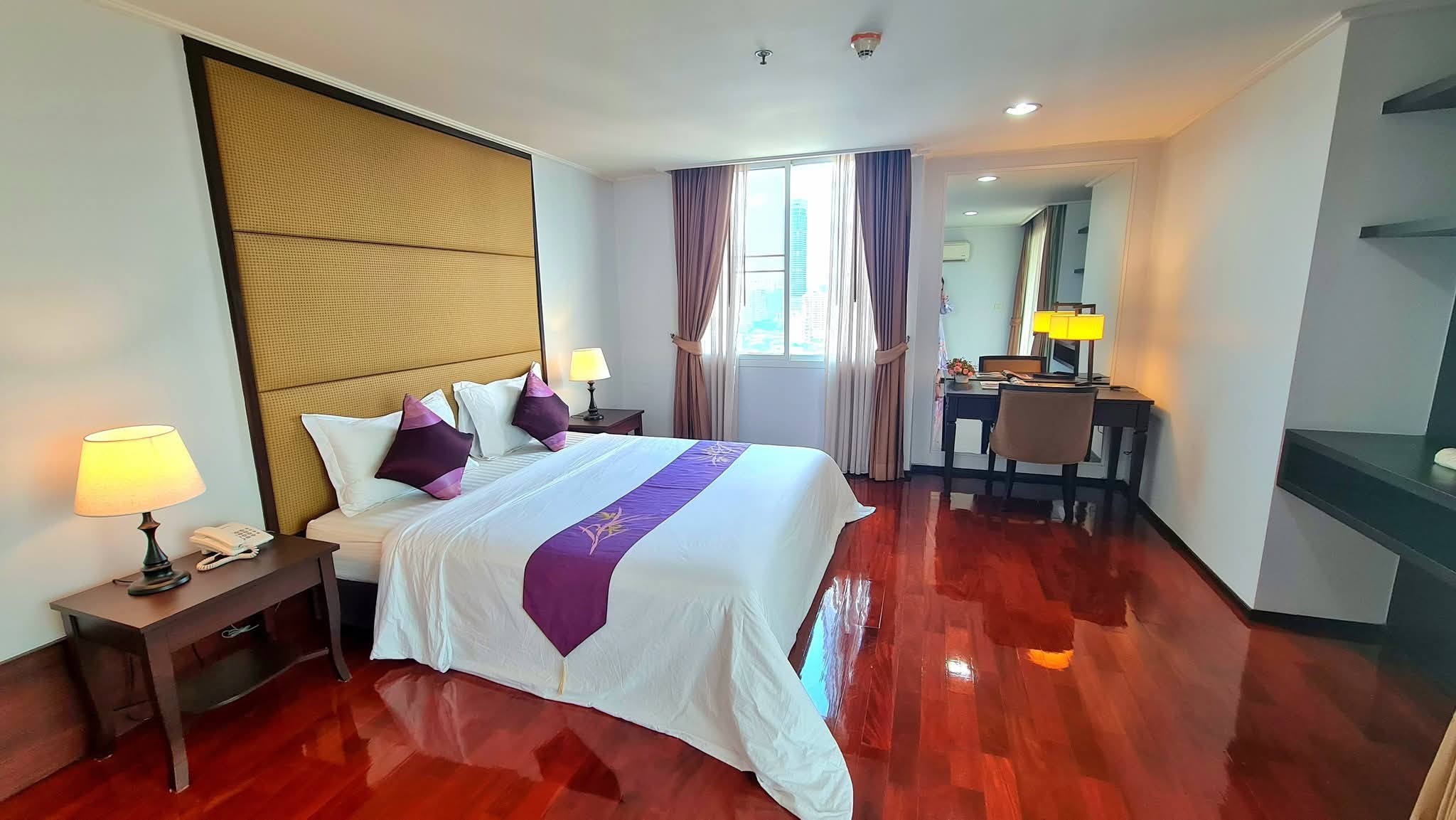 ✨ ให้เช่า Condo Piyathip Place คอนโด ปิยะทิพย์ เพลส สุขุมวิท 39 ✨ ยูนิต 2212 | ชั้น 21 | ขนาดใหญ่ถึง 173 ตร.ม. พร้อมห้องแม่บ้าน พร้อมเข้าอยู่ได้เลย!