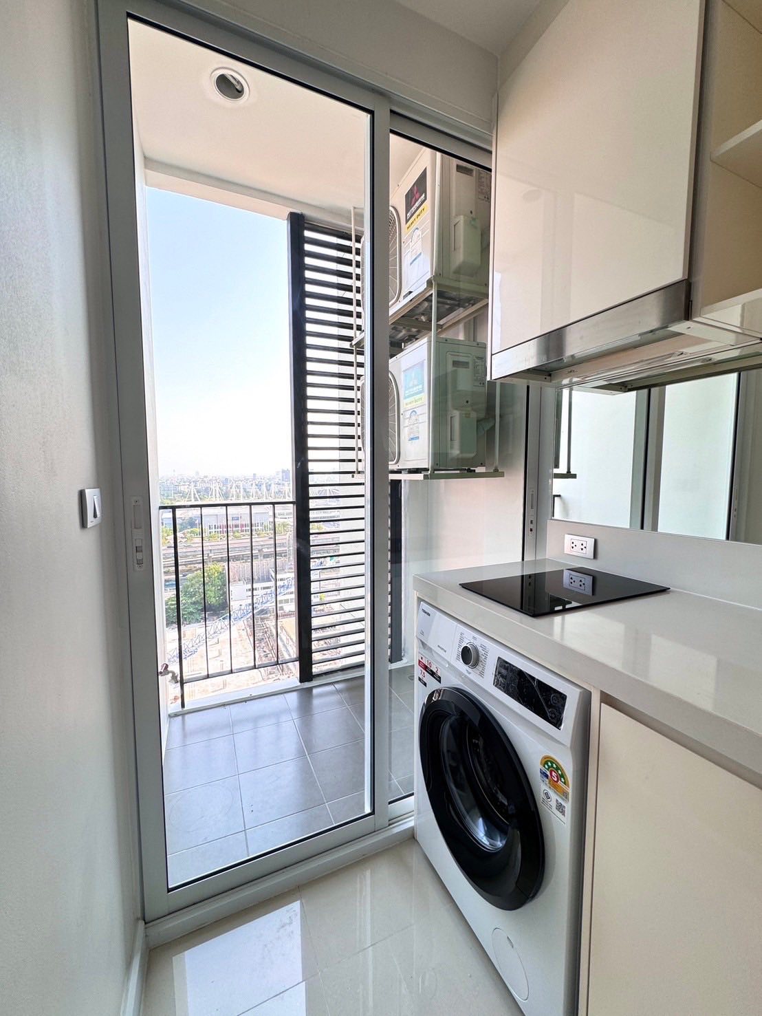 ให้เช่าคอนโด The Sky สุขุมวิท 101 – ชั้นสูง วิวสวย เดินทางสะดวก ใกล้ BTS 📌 🏙 ห้องขนาด 35 ตร.ม. | ชั้น 18 | อาคาร C