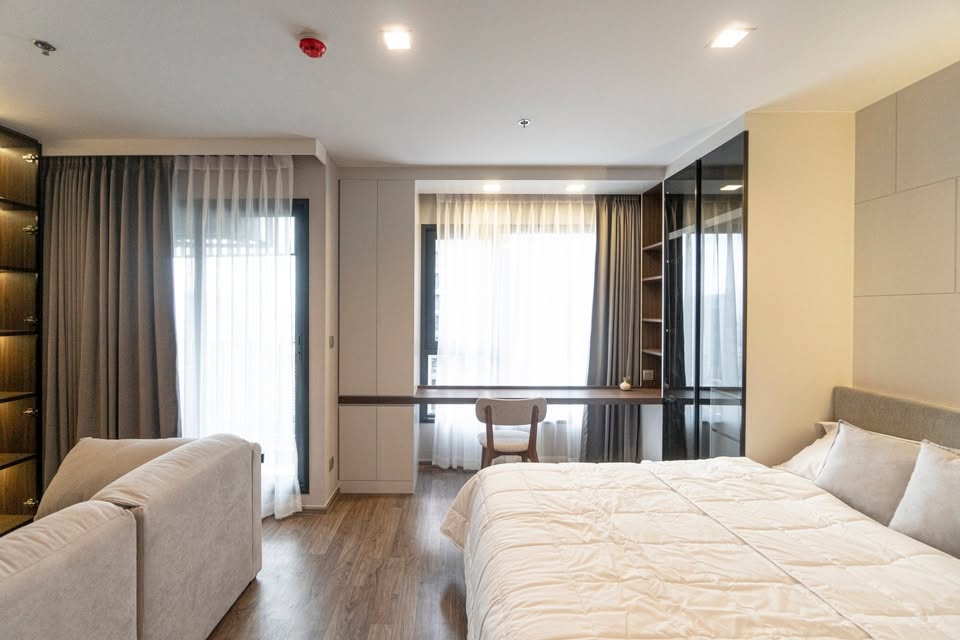 ให้เช่าคอนโด ไลฟ์ ลาดพร้าว แวลลีย์ / For Rent Life Ladprao Valley (English below)