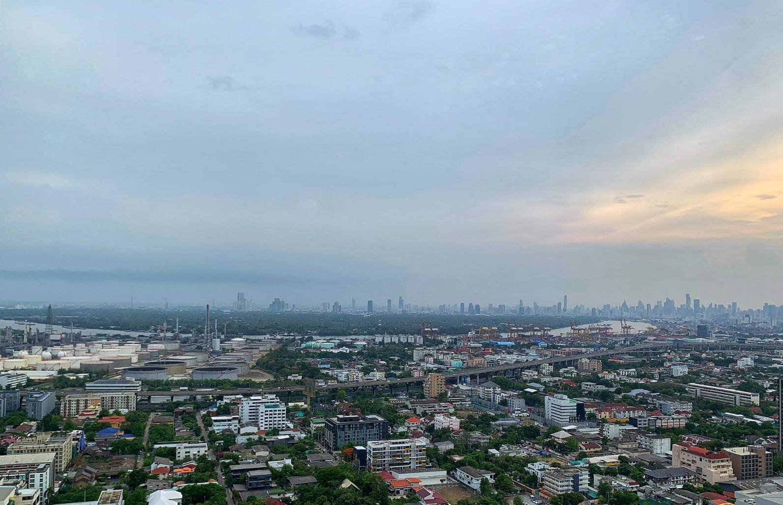 ขายคอนโดโครงการ The Line sukhumvit 101 (เดอะไลน์ สุขุมวิท 101) ขนาด 27.51 ตรม วิวแม่น้ำบางกระเจ้า