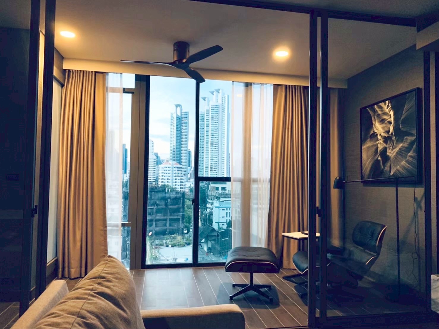 ให้เช่าคอนโด ไซมิส เอ็กซ์คลูซีฟ ควีนส์ / For Rent Siamese Exclusive Queens Condo