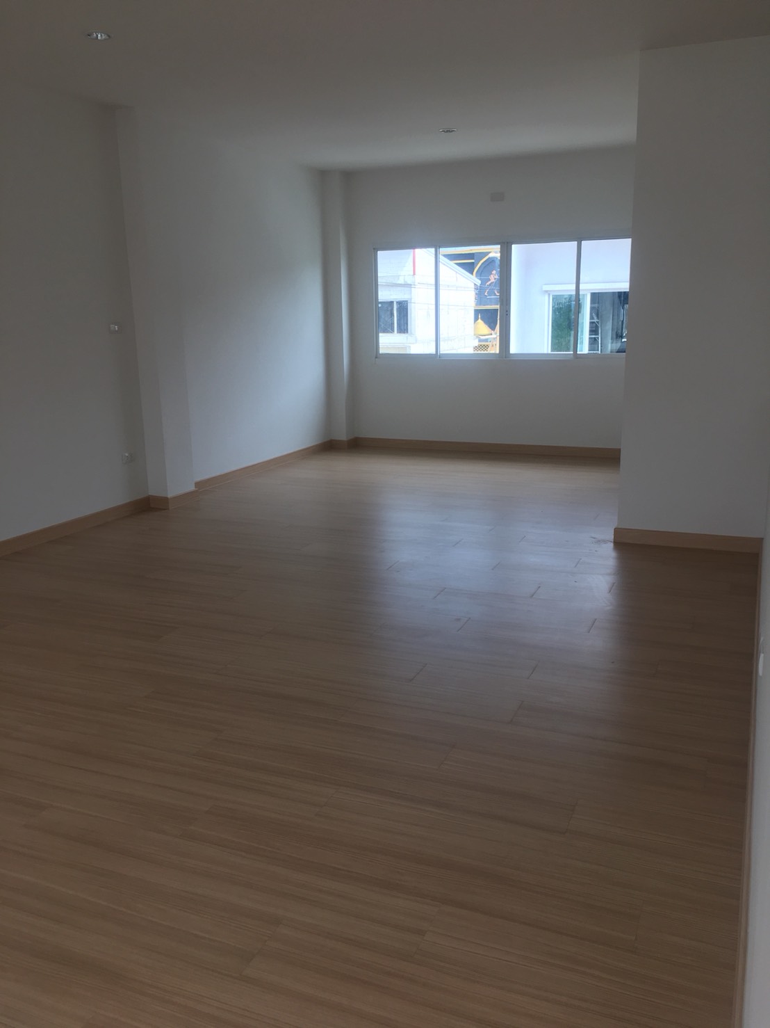 ขาย / ให้เช่าทาวน์โฮม 3 ชั้น โครงการ ภณาสิริ เรสซิเด้นซ์ เกษตร-นวมินทร์ PANASIRI RESIDENCES KASET-NAWAMIN มี 2 คูหาติดกัน