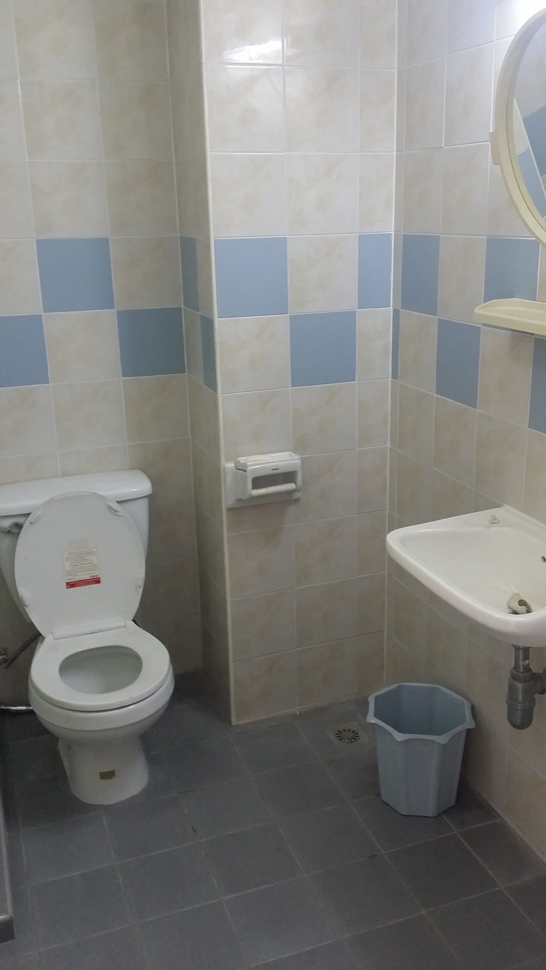 ให้เช่าคอนโด ป. ธนา ทาวเวอร์ พร้อมเข้าอยู่