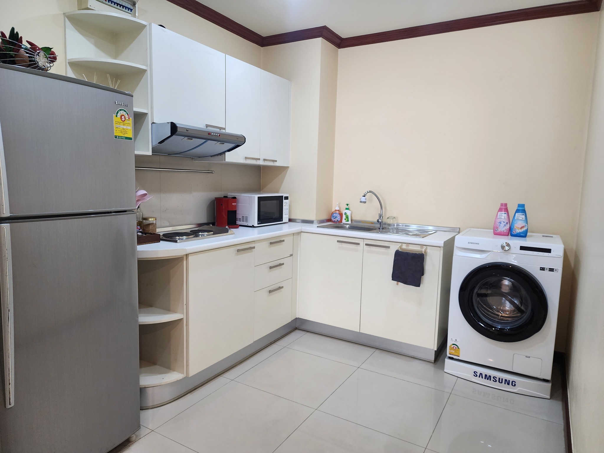 🏢 ให้เช่าคอนโด กลางกรุง รีสอร์ท รัชดา (Klangkrung Resort Ratchada) รัชดา ซอย 7 ค่าเช่าเพียง 28,000 บาท/เดือน