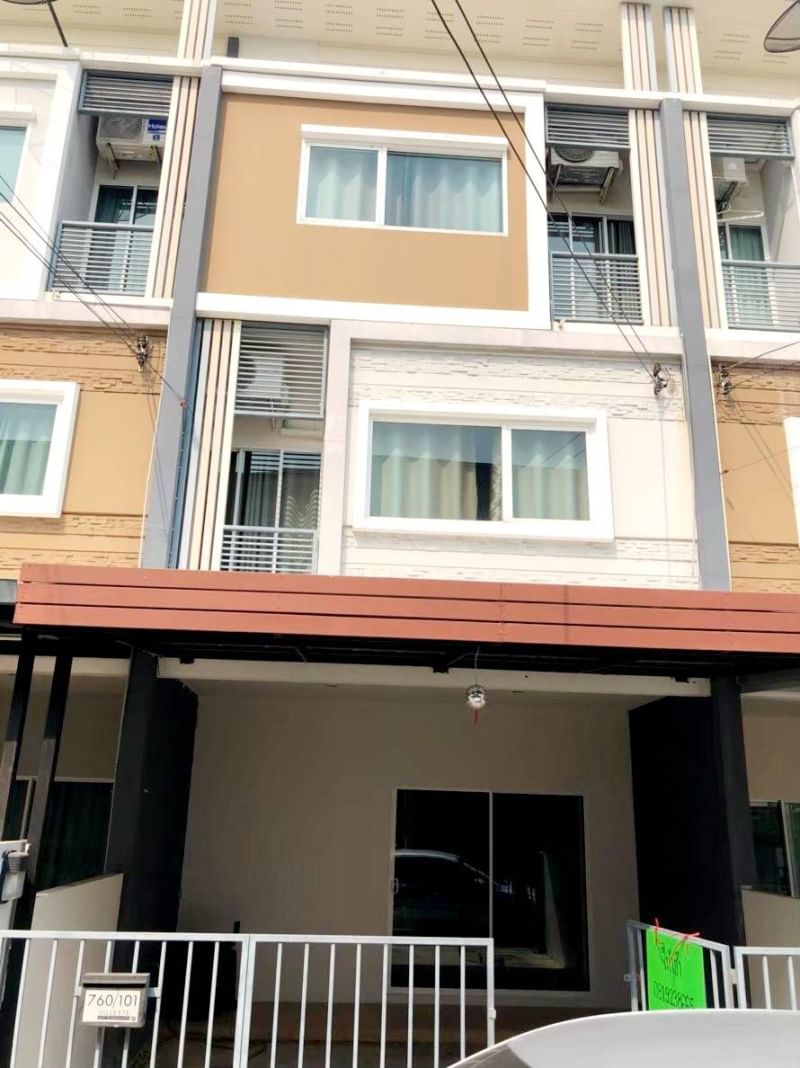 ให้เช่าบ้าน 33,500บาท ต่อเดือน หมู่บ้าน Villette City Pattanakarn 38 : วิลเลต ซิตี้ พัฒนาการ 38 ทะลุเข้าพัฒนาการ 32 ได้