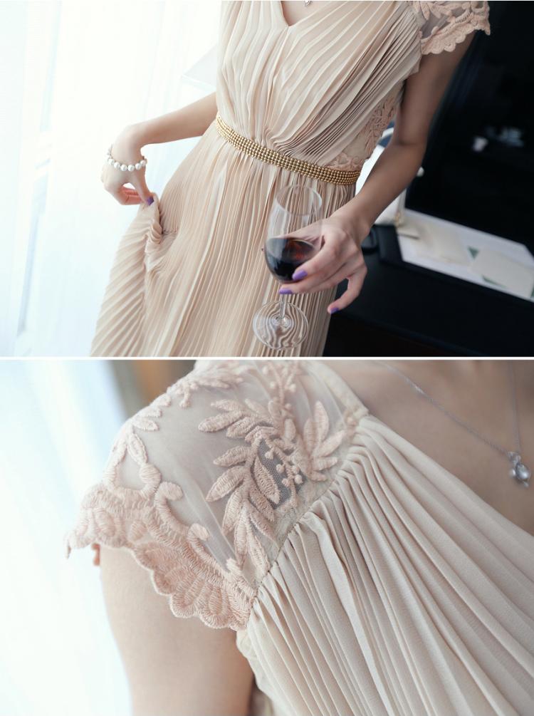 maxi dress-เดรสยาว ผ้าชีฟอง คอวี แต่งลูกไม้ สีกากี อัดพลีททั้งชุด ใส่ทำงาน เที่ยว ใส่ออกงานได้ สวยๆ Asia Street Fashion