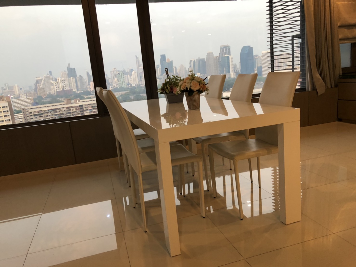 ขาย / เช่า คอนโด Amanta Lumpini (อมันตา ลุมพินี) 2 ห้องนอน 3 ห้องน้ำ (ห้อง1715) ขนาด 120 ตรม