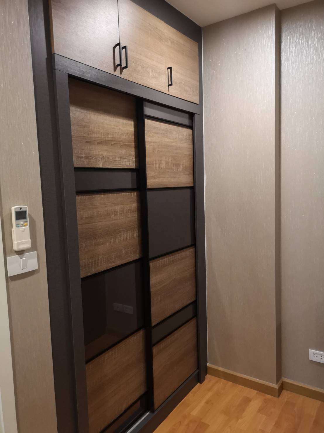 รหัสทรัพย์ 04155 ให้เช่าคอนโดThe President Sathorn-Ratchaphruek (เดอะ เพรสซิเดนท์ สาทร-ราชพฤกษ์) 1 ห้องนอน 1 ห้องน้ำ 1 ห้องครัว 1 ห้องรับแขก