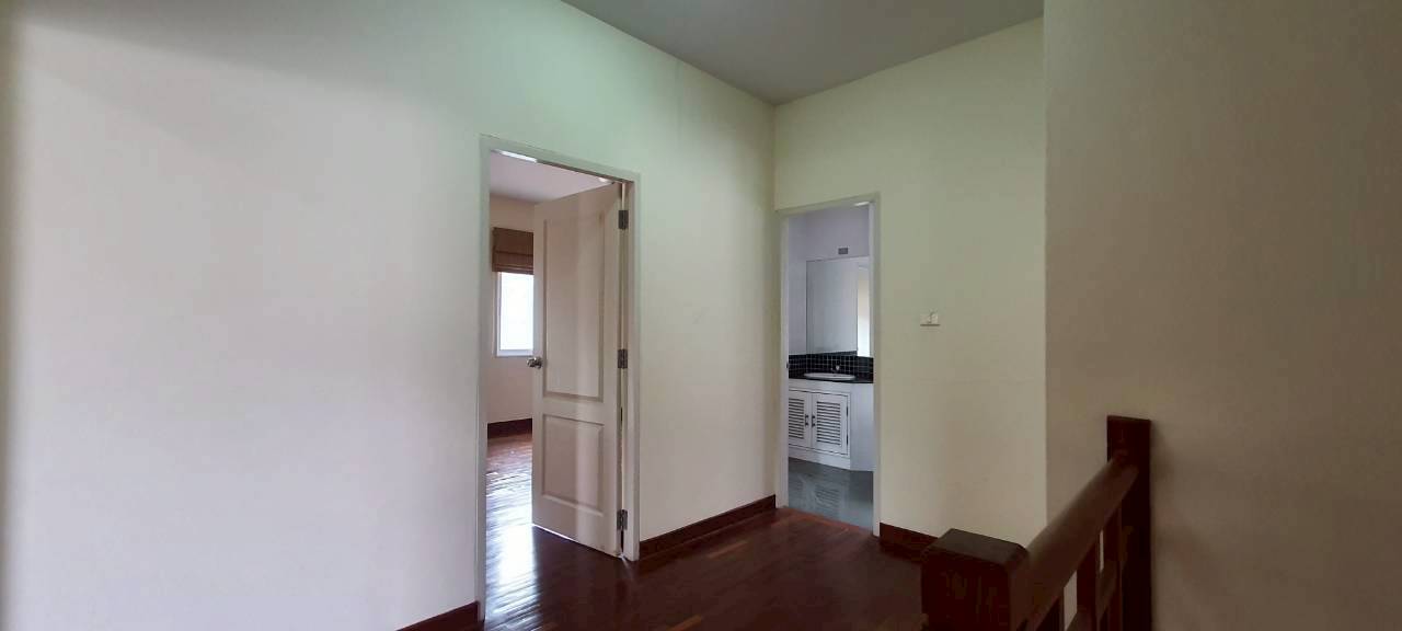 🔥 ขายด่วน! บ้านเดี่ยว หมู่บ้าน เศรณีรายา 1 (Serranee Raya 1) ราคาดีสุดในโครงการ เพียง 5,690,000 บาท