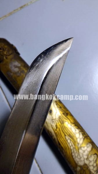 ดาบญี่ปุ่นลายมังกรเล่มเล็ก ฮาราคีรี กระไหล่เงิน ใบมีดเป็นเหล็กลาย (ใบมีดดามัสกัส)