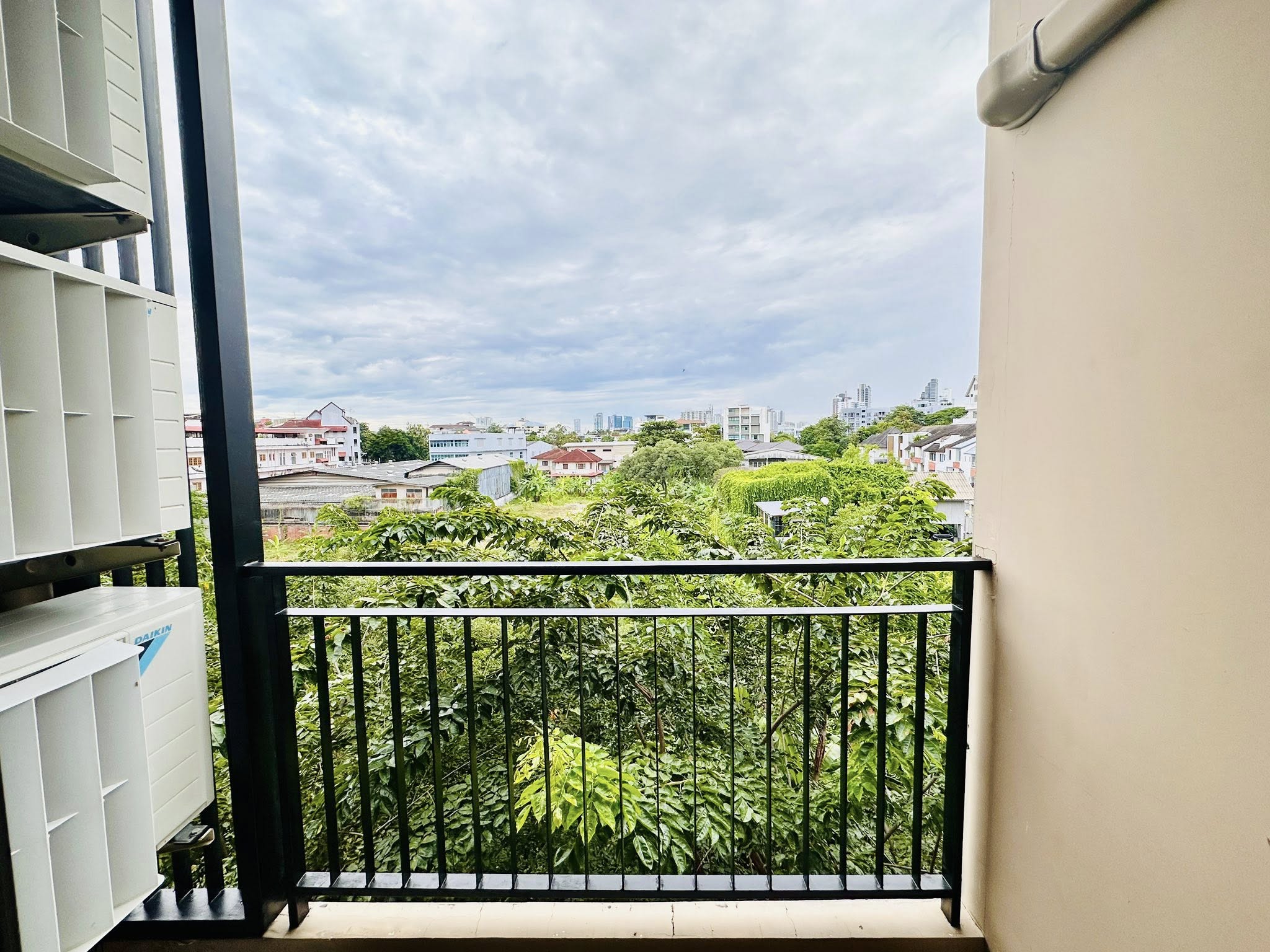 ให้เช่า คอนโดเลต พิกเซล สาทร / For Rent Condolette Pixel Sathorn