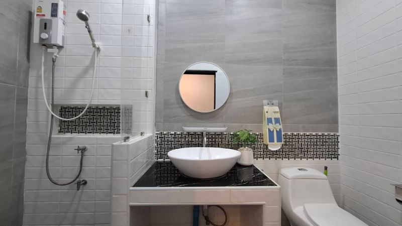 ขาย-บ้านสวยรีโนเวทใหม่ โฮมออฟฟิต ทาวน์เฮ้าส์แต่งสวยพร้อมอยู่ ทำเลดีมาก ห่างBig C กลัปพฤกษ์ 5 นาที