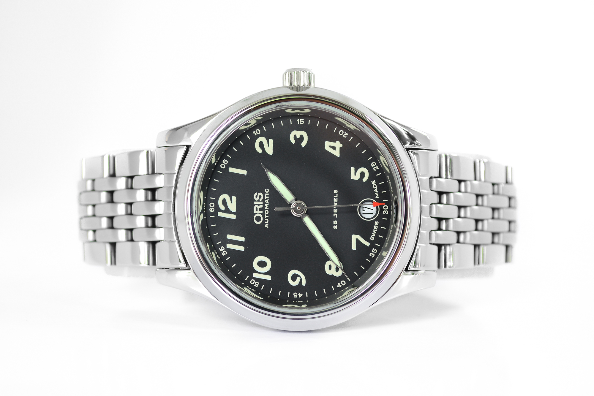 Oris Classic Date หน้าดำ สายเหล็ก (Sold)