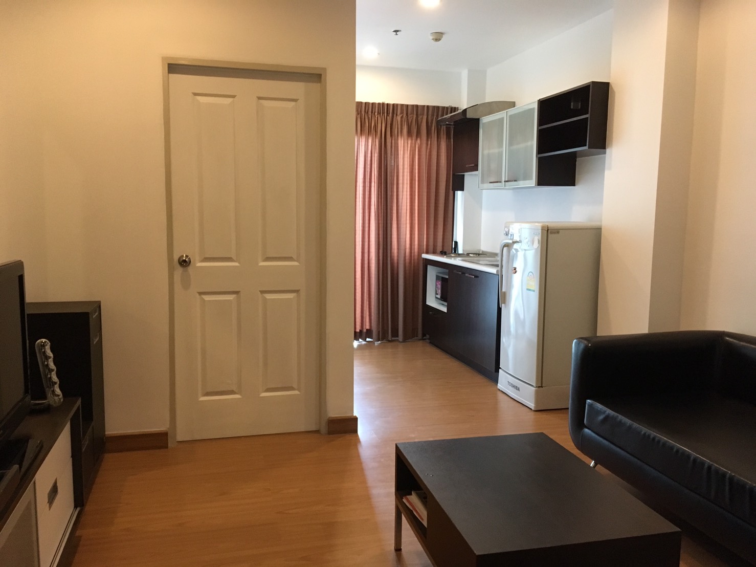 รหัสทรัพย์ 46664 ขายคอนโด The Complete Ratchaprarop (คอนโดเดอะ คอมพลีท ราชปรารภ) 1 ห้องนอน 1 ห้องน้ำ 1 ห้องครัว พร้อมอีก 1 ห้องรับแขก