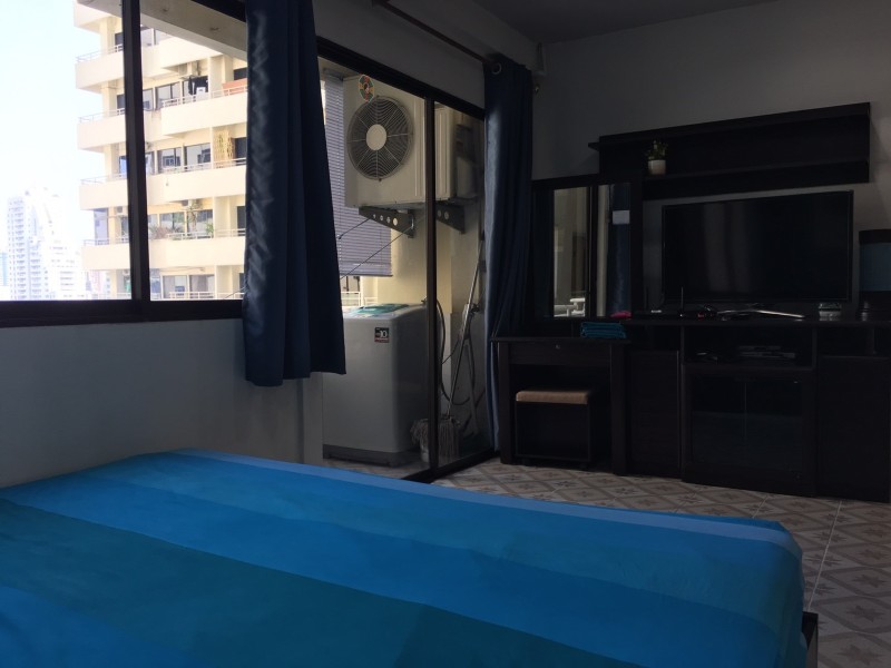 รหัสทรัพย์ 50223 ให้เช่าคอนโด Saranjai Mansion (สราญใจ แมนชั่น) Sukhumvit Soi 4 (Nana) Condominium