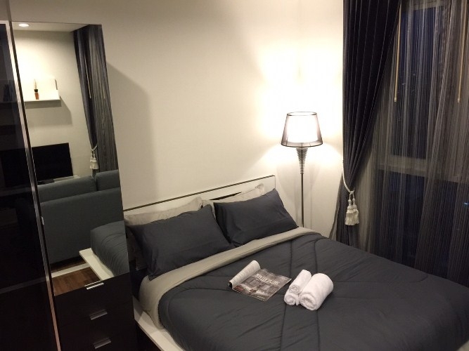 ให้เช่าคอนโด Chewathai Interchange ชีวาทัย @ เตาปูนอินเตอร์เชนจ์ 1 ห้องนอน ราคา 15000 / เดือน