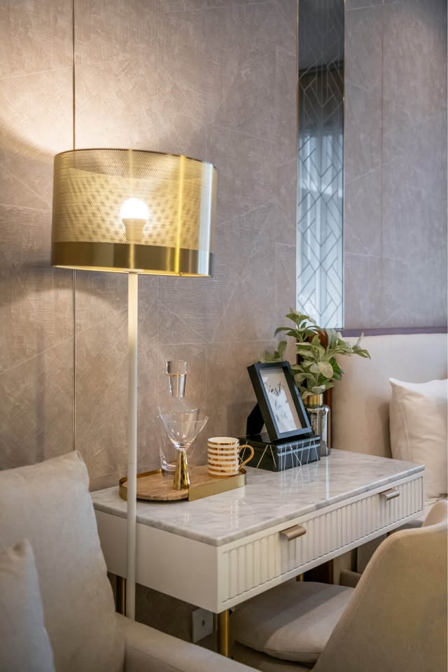 🌟 ให้เช่าคอนโด Ideo Mobi Asoke (ไอดีโอ โมบิ อโศก) 🌟 📍 ทำเลติดถนนเพชรบุรี เดินเพียง 350 เมตรถึง MRT เพชรบุรี