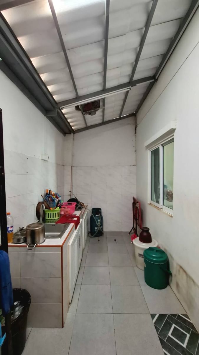 ขายทาวน์เฮ้าส์เงินเหลือ / ขายขาดทุน 400,000บาท โครงการ ลลิล ทาวน์ ไลโอ บลิสซ์ ลาดกระบัง-สุวรรณภูมิ