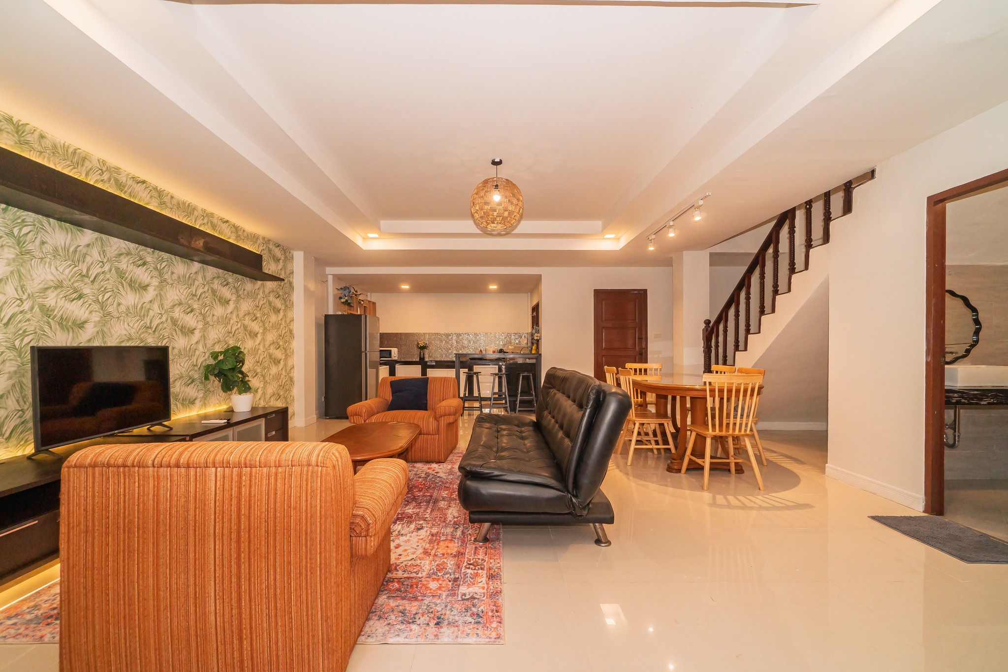 🏡 ให้เช่าทาวน์โฮมหรู Tropical House ทองหล่อ 25 / For Rent Tropical House Thonglor 25 ( English below )