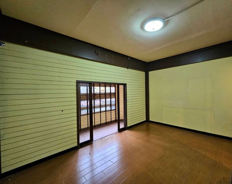 ขายต่ำกว่าตลาด ทาวน์โฮม 3 ชั้น ใกล้ BTS ติดถนนซอยพหลโยธิน40 ทำเลดีมาก